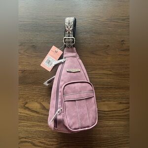Stone Mountain Guitar Strap - Catalina Sling - Mauve Backpack